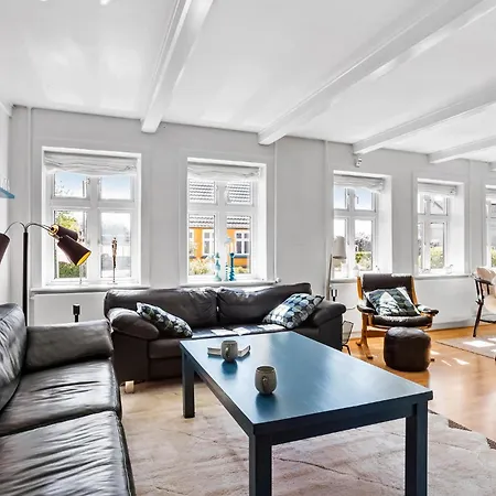 1 Bedroom In * Tranekaer
